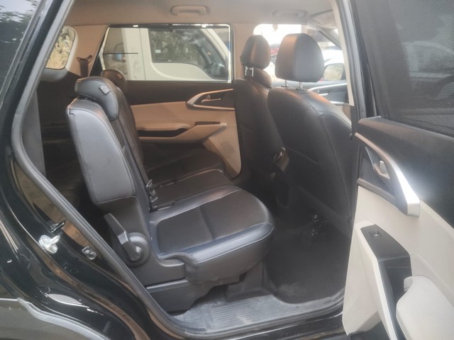 Second-hand 2024 Kia Carens Premium Opt for sale in Hyderabad-4