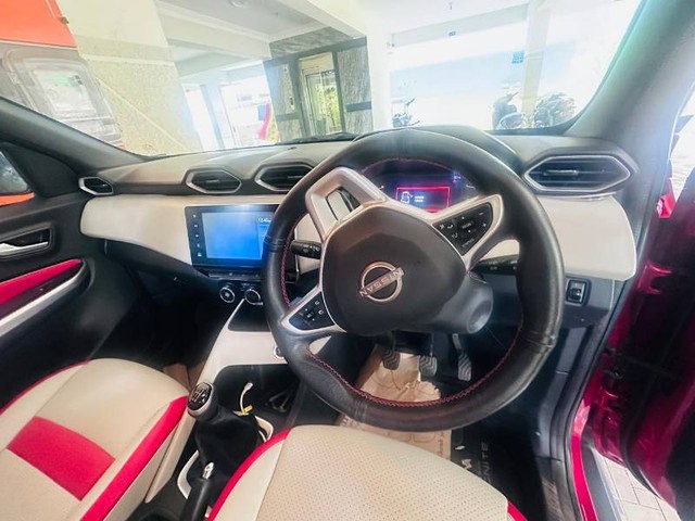 Second-hand 2023 Nissan Magnite Turbo XV for sale in Bilaspur-7