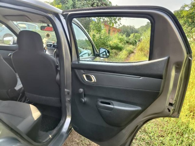 Second-hand 2019 Renault KWID 1.0 RXT AMT BSIV for sale in Panaji-7