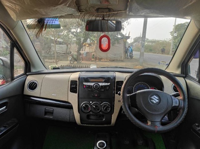 Second-hand 2018 Maruti Wagon R VXI BS IV for sale in Kanpur Dehat-8