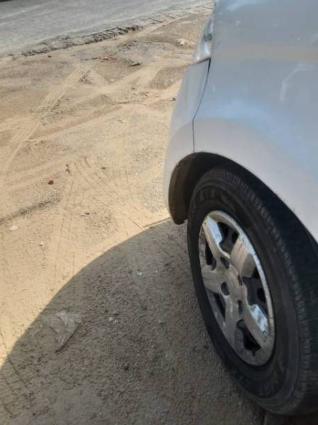https://images10.gaadi.com/usedgaadi-sellcar/UsedCar/a6f3f3d8-abb0-4411-835b-794b6c50783a/f3b2bf5a-a448-4e69-839b-36807b36c9a8.jpg?imwidth=6402