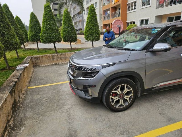Second-hand 2020 Kia Seltos GTX Plus Diesel AT for sale in Bangalore-2