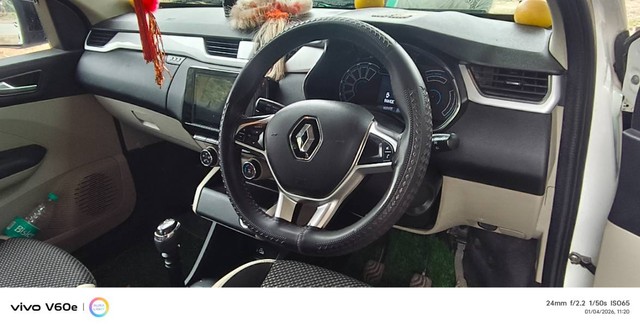 Second-hand 2022 Renault Triber RXZ BSVI for sale in Ghazipur-4