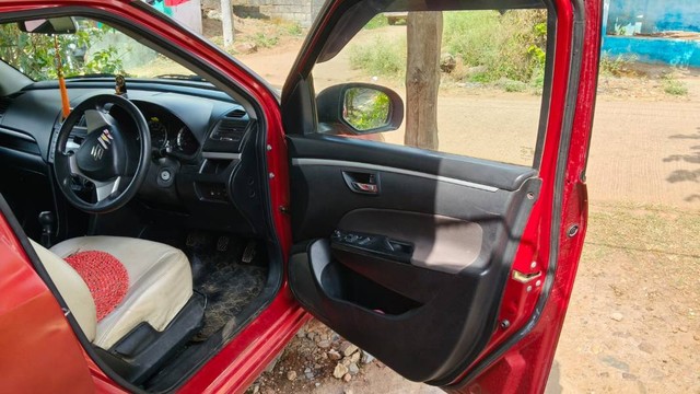 Second-hand 2012 Maruti Swift VXI for sale in Shimoga-2