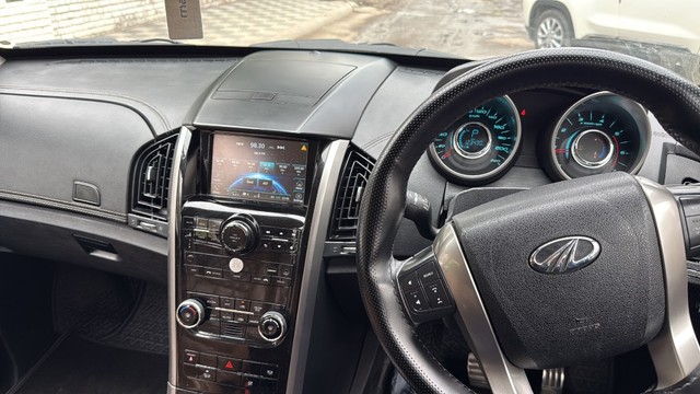 Second-hand 2019 Mahindra XUV500 W11 AT BSIV for sale in Panchkula-2