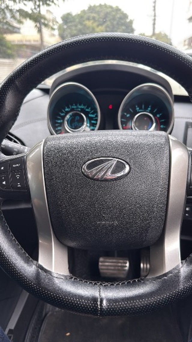 Second-hand 2019 Mahindra XUV500 W11 AT BSIV for sale in Panchkula-5