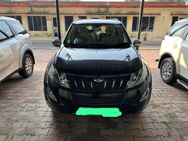 Second-hand 2016 Mahindra XUV500 R W10 FWD for sale in Gurgaon-1