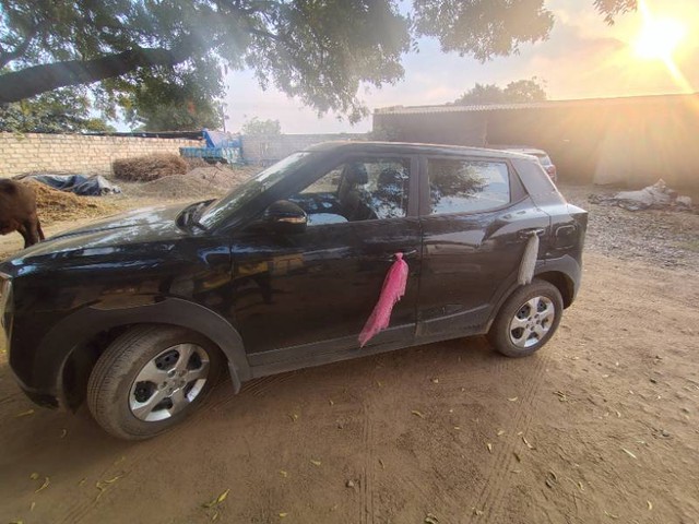 Second-hand 2024 Mahindra XUV 3XO MX3 for sale in Rajkot-2