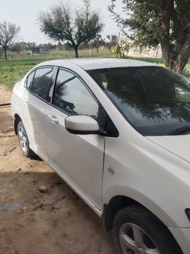 Second-hand 2012 Honda City S for sale in Sikar-5
