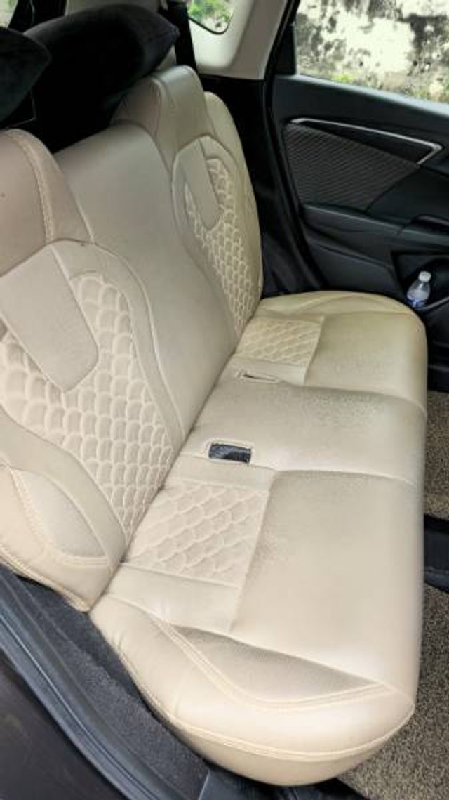 Second-hand 2018 Honda WR-V i-DTEC VX for sale in Narasaraopet-3