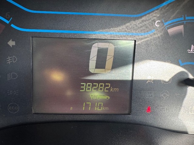 Second-hand 2021 Renault KWID 1.0 RXT Opt for sale in Jalandhar-7