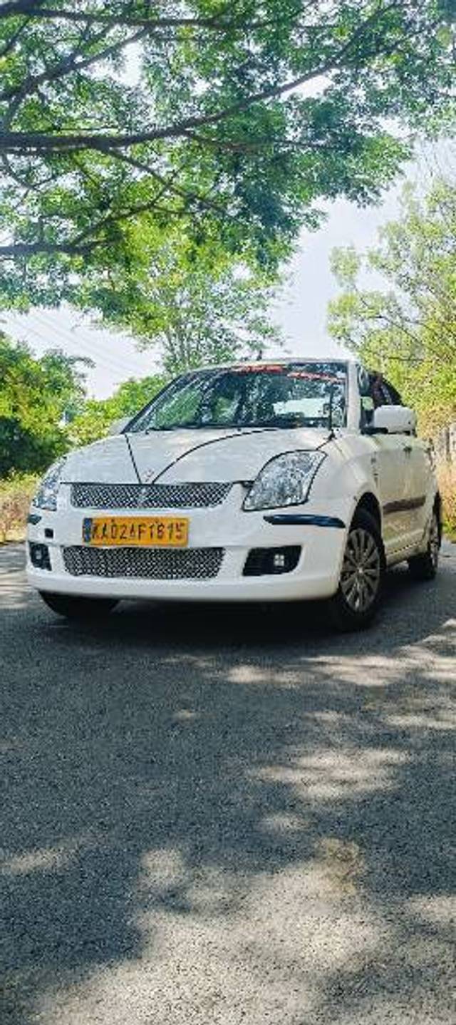 https://images10.gaadi.com/usedgaadi-sellcar/UsedCar/a79bd3fb-ec70-4541-9c5c-d94cfe2fb979/643243fb-4a88-4360-b02c-ea1a2720547c.jpg?imwidth=6402