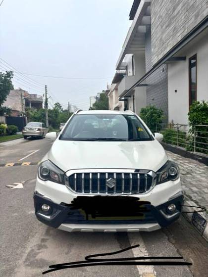 Maruti S Cross Alpha DDiS 200 SH