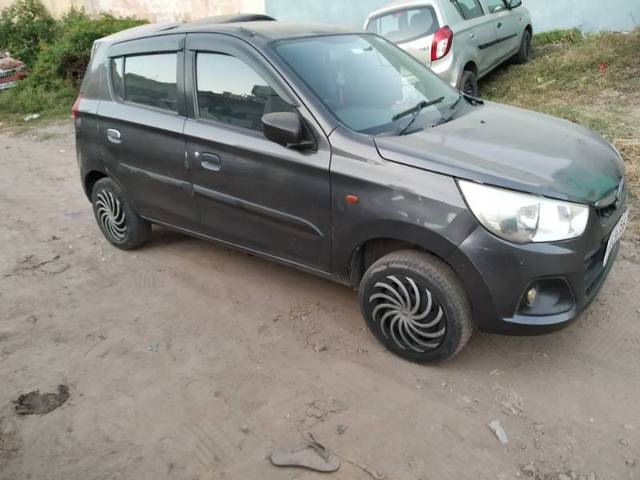 https://images10.gaadi.com/usedgaadi-sellcar/UsedCar/a7d26df9-0de5-4eb9-929c-679e38009651/0b0d904a-caff-461b-95e7-e26baf6a315d.jpg?imwidth=6400