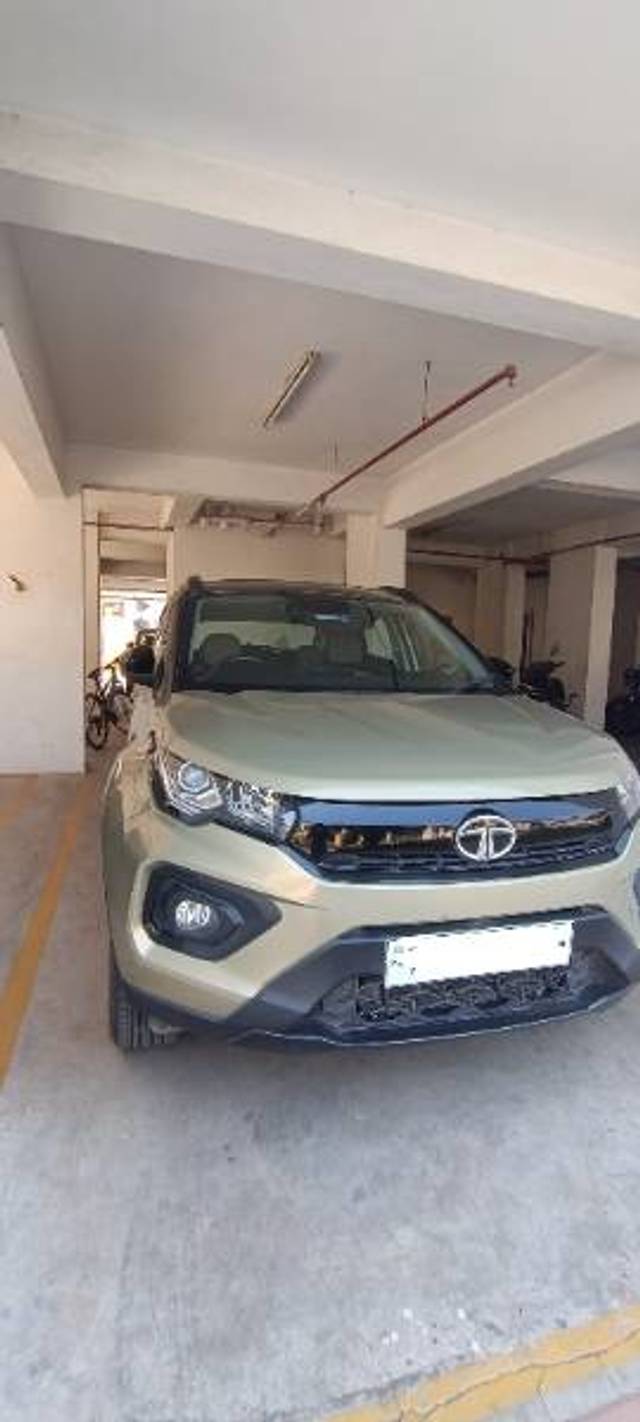 https://images10.gaadi.com/usedgaadi-sellcar/UsedCar/a83be8b1-fa35-4821-b53b-a3c385812224/04d03ad6-d7c9-4aba-a84d-238ef3d10bb5.jpg?imwidth=6400