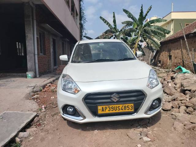 https://images10.gaadi.com/usedgaadi-sellcar/UsedCar/a88b9b9a-e1e8-4e9c-83ac-a6c555baddfd/1b07dec2-0a36-4022-86a2-dcca8f039d00.jpg?imwidth=6400