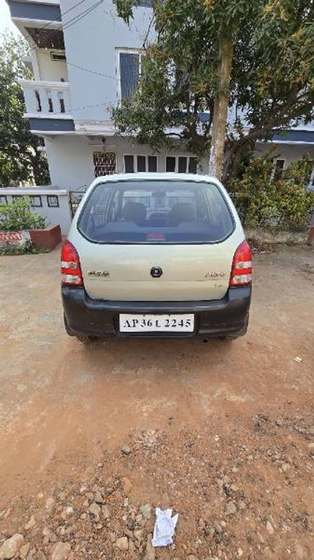 https://images10.gaadi.com/usedgaadi-sellcar/UsedCar/a8a7e90c-8801-4ca3-aab3-caeed73f5a74/272f61d2-b1b8-4e27-b3cc-707a0e7385cf.jpeg?imwidth=6401