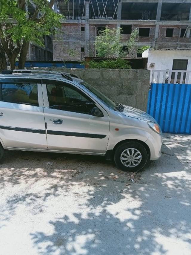 https://images10.gaadi.com/usedgaadi-sellcar/UsedCar/a8dd1bfc-72aa-42a8-852d-cc88c76fac2d/7dd67933-b416-4b53-80f9-11d895c12460.jpg?imwidth=6400