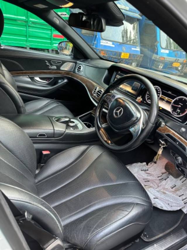 https://images10.gaadi.com/usedgaadi-sellcar/UsedCar/a8e1223d-0f53-4765-8dcc-b6549f39a588/a8f44fe1-1361-495b-9e6b-9838bfd6adb3.jpeg?imwidth=6402