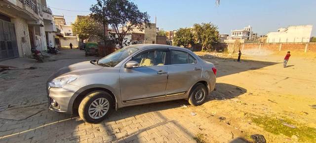 https://images10.gaadi.com/usedgaadi-sellcar/UsedCar/a8fc2b8d-8eae-417c-8425-3e0883bf5345/b2661e16-709b-497c-8805-0ae3e51a3ec9.jpg?imwidth=6400