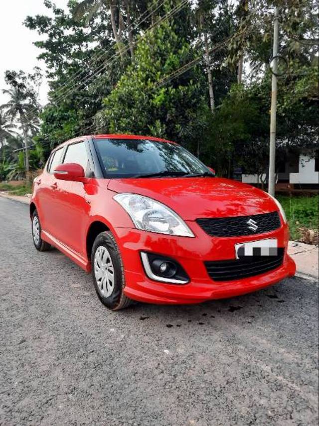 https://images10.gaadi.com/usedgaadi-sellcar/UsedCar/a932604e-15a2-4055-81bf-df26ed0a1606/581c8e4d-3fa9-4f13-a38c-51338097a69c.jpg?imwidth=6400