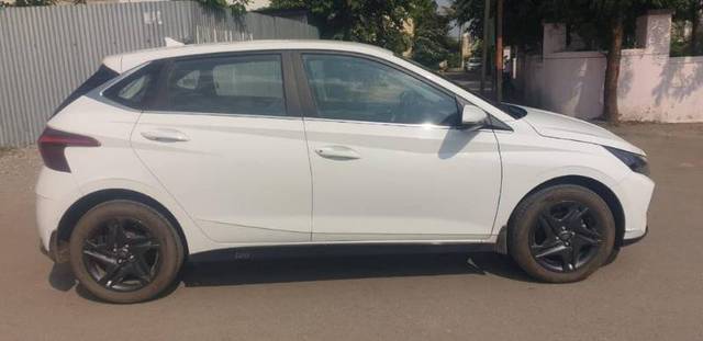 https://images10.gaadi.com/usedgaadi-sellcar/UsedCar/a9421cdc-ea9e-4fcd-991e-7a5e2123bee7/08d90b62-b214-4118-8862-9719f956f63e.jpg?imwidth=6401