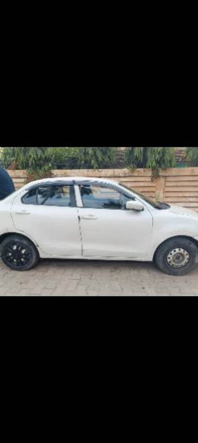 https://images10.gaadi.com/usedgaadi-sellcar/UsedCar/a94da81d-f7ba-4b04-89a9-cc19921fc855/4f16a0aa-c6bb-46a3-98b3-1cb7f79ae87f.jpg?imwidth=6402