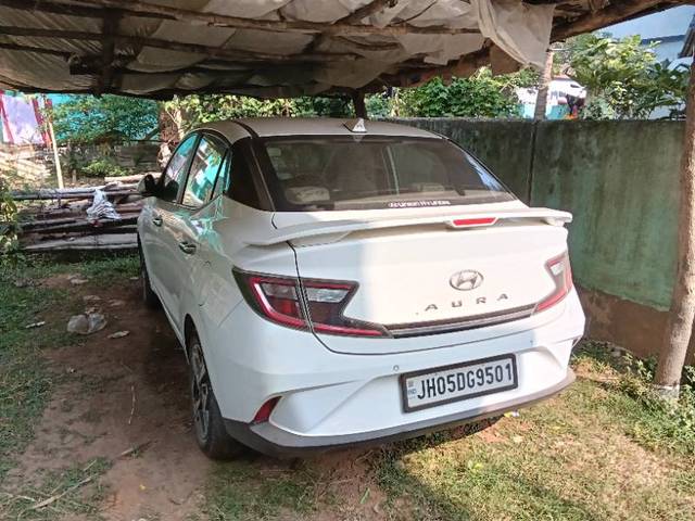 https://images10.gaadi.com/usedgaadi-sellcar/UsedCar/aa226ed8-005d-47a0-8615-5ed6efe44a6f/6b074da5-0ee2-488d-8048-1006dad571e1.jpg?imwidth=6400