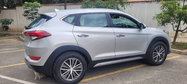 https://images10.gaadi.com/usedgaadi-sellcar/UsedCar/aa5ab215-e2db-4be4-b92b-de80f96a54d7/6acb5766-1661-4806-94ff-9da67b83a559.jfif?imwidth=6400