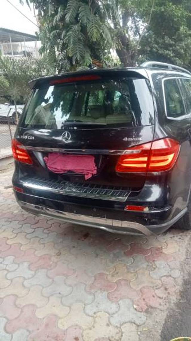 https://images10.gaadi.com/usedgaadi-sellcar/UsedCar/aa688fff-34f2-496b-aa73-ccb6b0bc812b/01c35e34-e029-4d13-891a-8fda0290a1d1.jpg?imwidth=6402