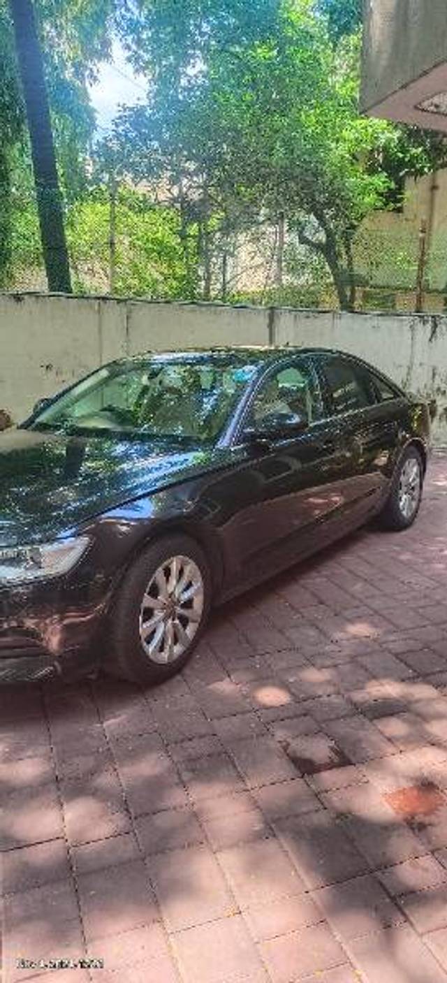 https://images10.gaadi.com/usedgaadi-sellcar/UsedCar/aaa9b966-b945-4488-8f14-e0be68dfcd50/457a7d16-c934-4db7-9964-399e68faaef9.jpg?imwidth=6401