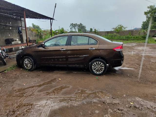 https://images10.gaadi.com/usedgaadi-sellcar/UsedCar/aae93362-6c5d-4be6-bb1d-236274f2285e/59c9d431-d5b0-47b7-be72-450fbd345ddb.jpg?imwidth=6400