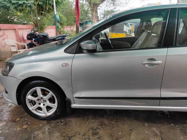https://images10.gaadi.com/usedgaadi-sellcar/UsedCar/ab4e7ac2-aefd-4450-a9a2-a50d70bd21a3/7dd8e04b-f009-4479-a6c0-e4850522b9ea.jpg?imwidth=6400