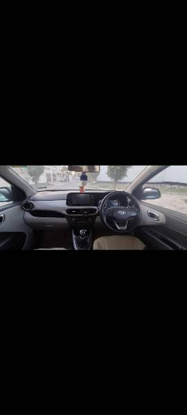 https://images10.gaadi.com/usedgaadi-sellcar/UsedCar/ab82201f-c11c-4a30-802a-f414f013cdd2/c5b4e759-f591-4193-b83c-4d5cade7745c.jpg?imwidth=6401