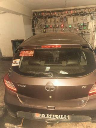 Tata Tiago 2015-2019 Tata Tiago 1.2 Revotron XZ