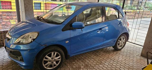 https://images10.gaadi.com/usedgaadi-sellcar/UsedCar/ac11c405-7882-4286-9a06-5e357a8bc44f/2a898602-9bde-42bf-8178-c40b1abc7085.jpg?imwidth=6400
