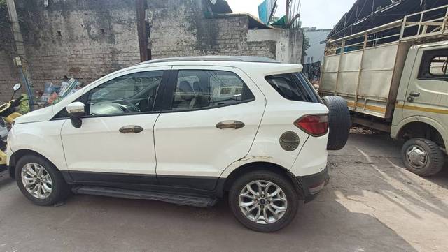 https://images10.gaadi.com/usedgaadi-sellcar/UsedCar/ac79e3a7-4bcb-4288-8c09-f1eca94888cc/72a0adca-c0c1-44f6-b526-cd33f7cd90d6.jpg?imwidth=6400