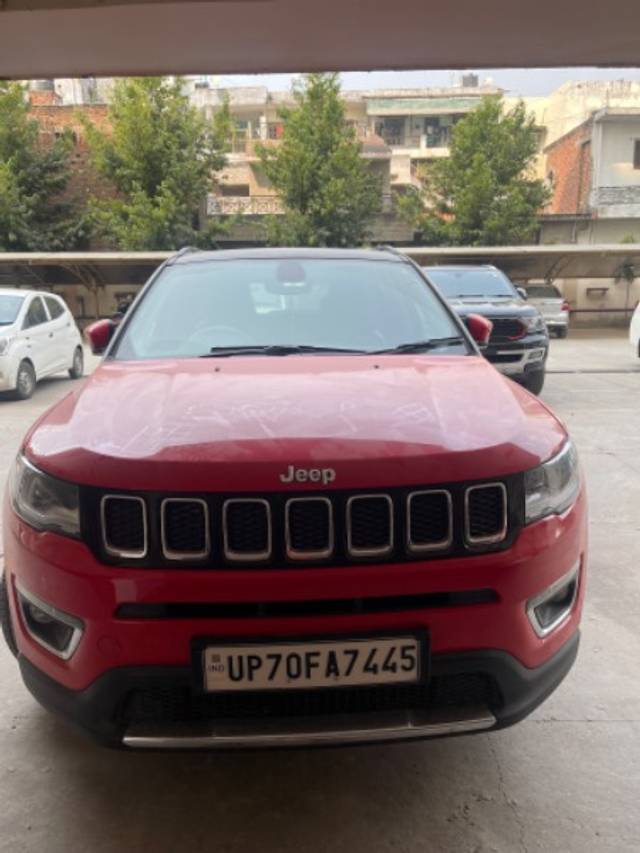 https://images10.gaadi.com/usedgaadi-sellcar/UsedCar/acb30d76-7b90-4a9c-9c7e-39af215e1ac8/55f6f596-8e68-4f5d-a276-e73561e6f086.jpeg?imwidth=6400