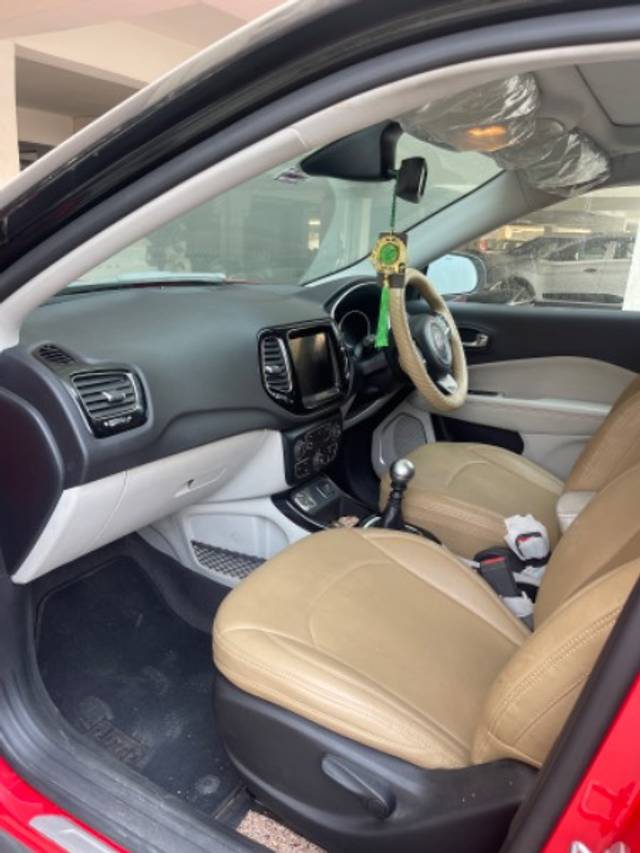 https://images10.gaadi.com/usedgaadi-sellcar/UsedCar/acb30d76-7b90-4a9c-9c7e-39af215e1ac8/f970a49e-50ac-4699-9967-17faf4712e51.jpeg?imwidth=6402