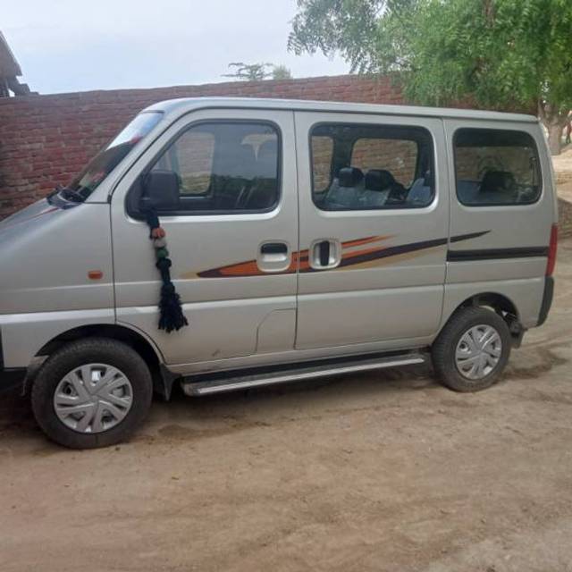 https://images10.gaadi.com/usedgaadi-sellcar/UsedCar/acbb7ce6-6f55-4933-a388-84144a85fa45/0d874cb9-822a-41ee-b731-aed51ffa15f4.jpg?imwidth=6400