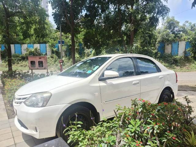 https://images10.gaadi.com/usedgaadi-sellcar/UsedCar/acf58be0-8be1-4d87-a7cd-dc2bb3a05e63/f7cca553-24bc-49f5-9080-66337375d03c.jpg?imwidth=6400