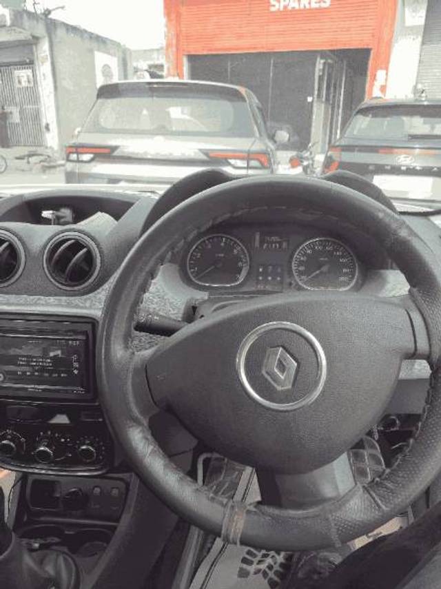 https://images10.gaadi.com/usedgaadi-sellcar/UsedCar/ad685ea2-5067-4efb-bf9a-52406d375ced/6a9ff40f-5598-46fe-94e0-46b2202f9597.png?imwidth=6402