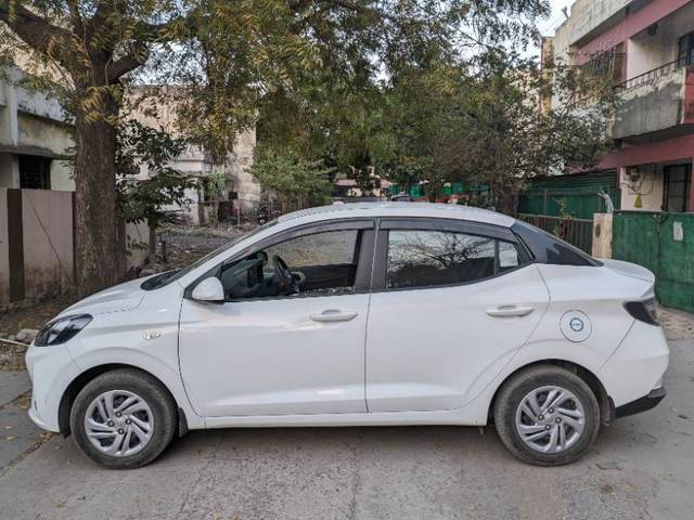 https://images10.gaadi.com/usedgaadi-sellcar/UsedCar/adfb7581-2e75-44cb-8f81-466974cd3e97/7882ecfb-34b8-42dd-a586-fca7ebb5fa23.jpg?imwidth=6402