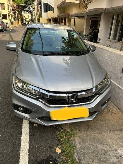 Honda City i-VTEC V Honda City i-VTEC V