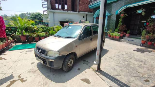 https://images10.gaadi.com/usedgaadi-sellcar/UsedCar/aebc6321-9a6d-4066-bd0c-6e2b99ec9264/e9e4aa86-17ff-4d7e-ae0d-10b2d2c03b2b.jpeg?imwidth=6402
