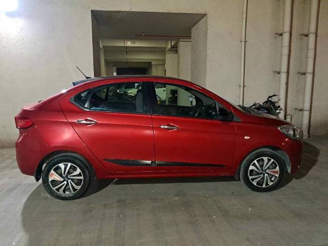 https://images10.gaadi.com/usedgaadi-sellcar/UsedCar/aedb0b0a-1bb0-47ec-a51e-797eeb126fc0/47def2ed-3278-453d-9647-562726835a02.jpg?imwidth=6401