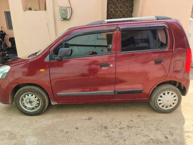 https://images10.gaadi.com/usedgaadi-sellcar/UsedCar/af06f6d4-7974-45b2-a1a7-45da0c57422a/aba63ea5-647e-44da-a95d-d83bfdc19e40.jpg?imwidth=6402