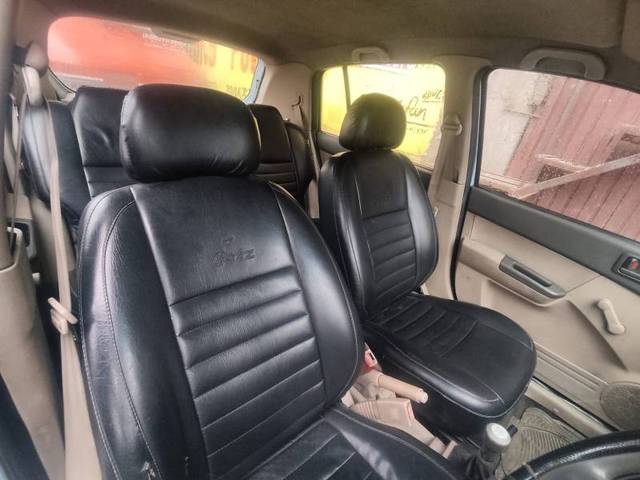 https://images10.gaadi.com/usedgaadi-sellcar/UsedCar/af472486-617a-4a83-b8a9-8a46f34c8e5a/ff33de81-b78f-413b-af58-9324dd815e8c.jpg?imwidth=6402