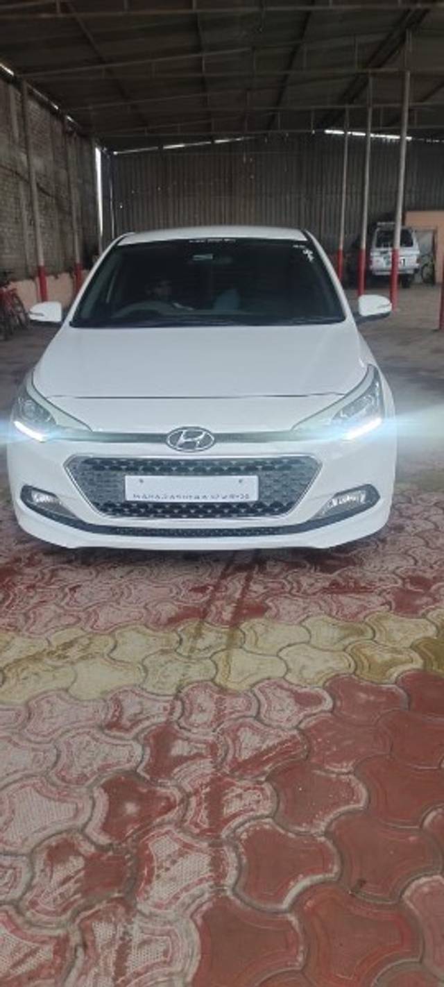 https://images10.gaadi.com/usedgaadi-sellcar/UsedCar/af4ca837-a699-496f-9ea2-828ede1c2b6c/f9f18608-f774-4e14-9c92-587aa0840401.jpg?imwidth=6402