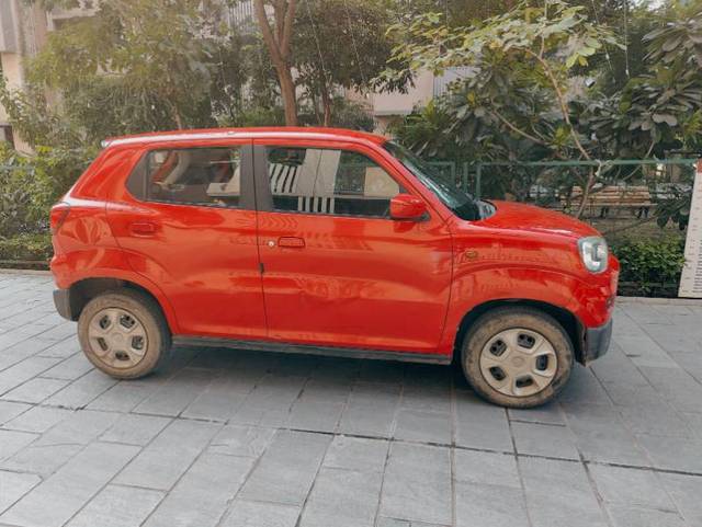 https://images10.gaadi.com/usedgaadi-sellcar/UsedCar/afcb8692-8020-4ba7-808d-d9d6819e0058/339db110-7532-4448-94c4-7f5aeeff686c.jpg?imwidth=6401